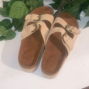 Women's Tan Sandals